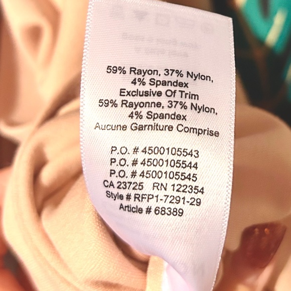 New with tag Aritzia BABATON billy skirt pink prima - Picture 4 of 4